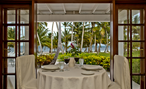 cayes-victoria-house-resort-diningroom